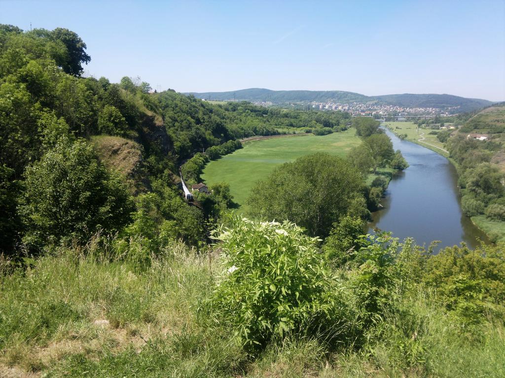 Hotel Grand Řevnice Zewnętrze zdjęcie